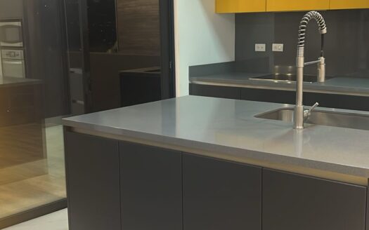DEPARTAMENTO EN ARRIENDO "CUMBAYA"